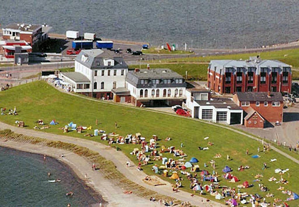 Strandhotel Dagebuell Direkt An Der Nordsee 외부 사진